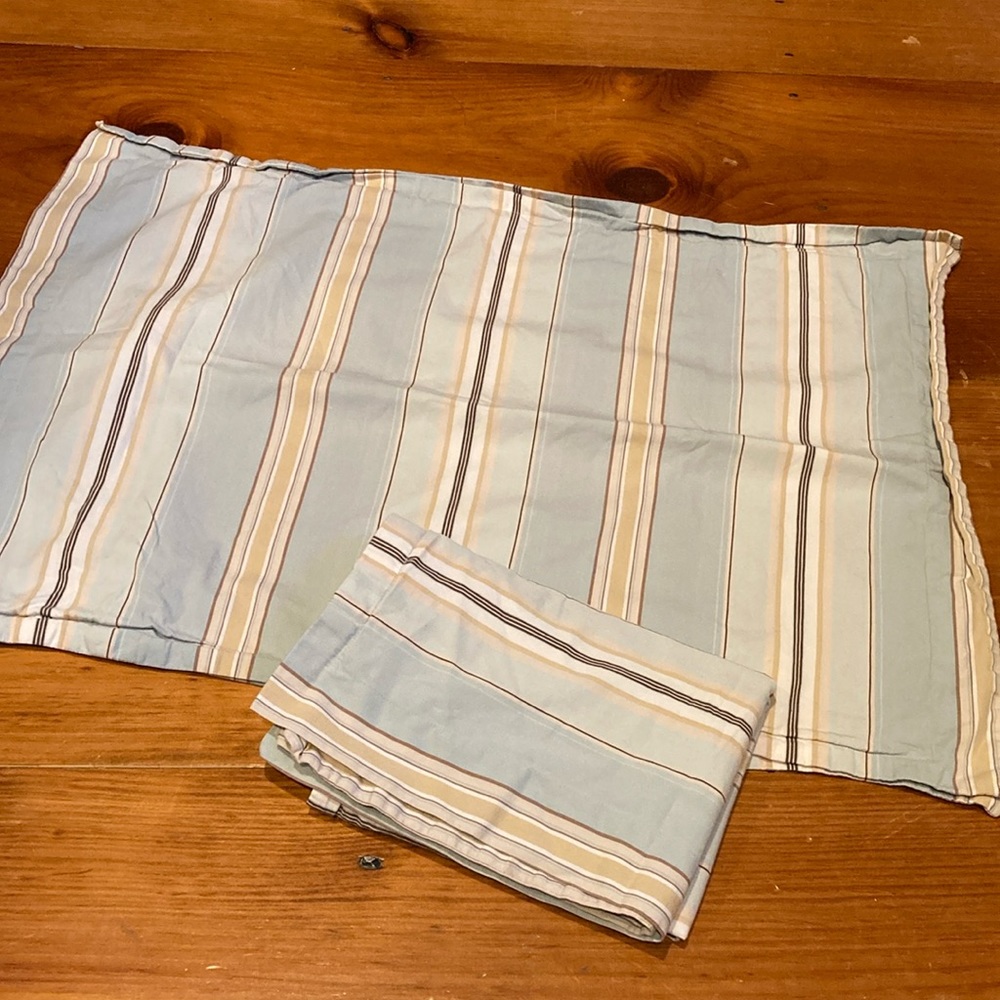 Set/2 POTTERY BARN *Standard* Stripe 100% Organic Pillowcase Covers